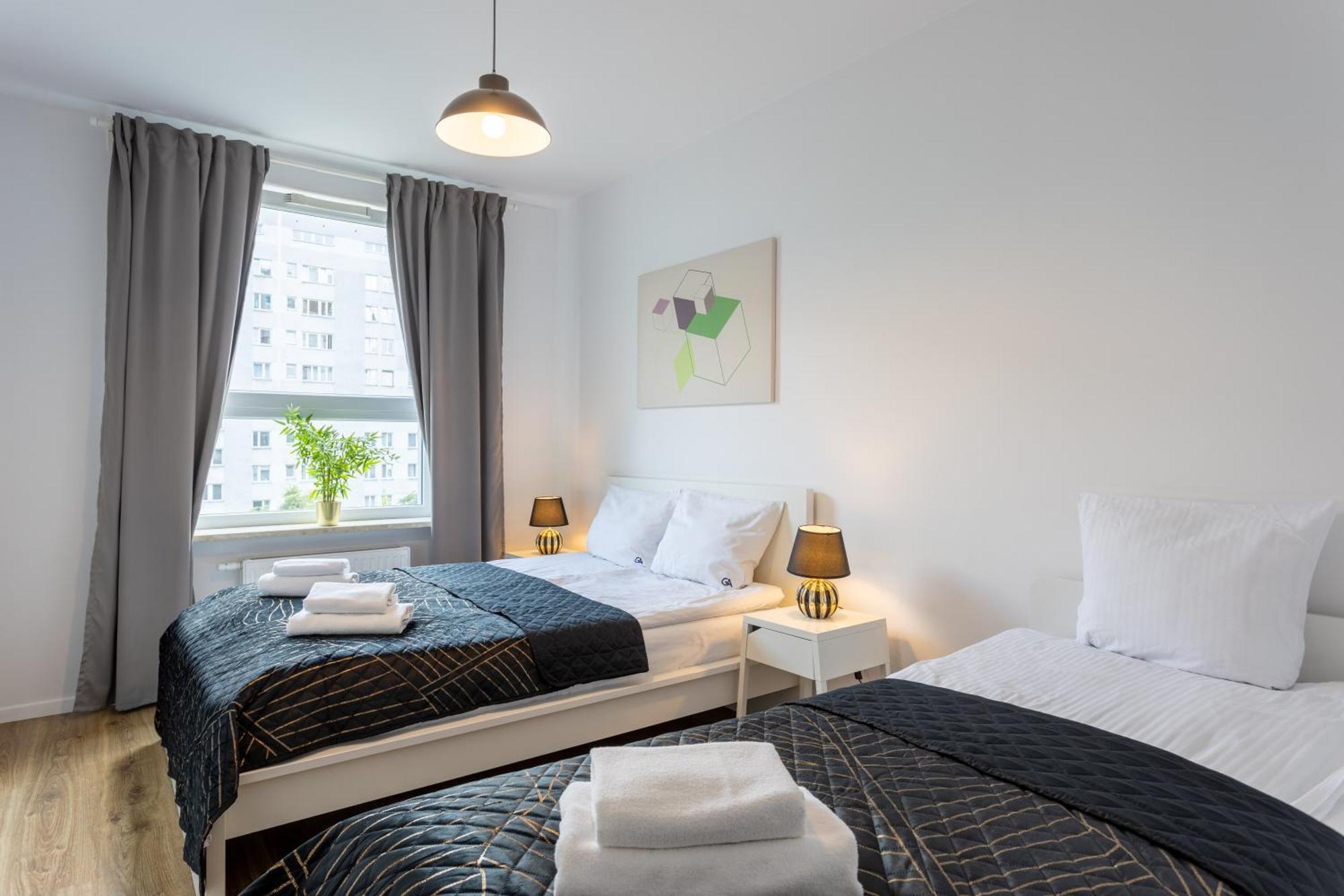 Urban Chic - Pereca - Rondo Onz - Luxury Warsaw Stays - 14 People מראה חיצוני תמונה