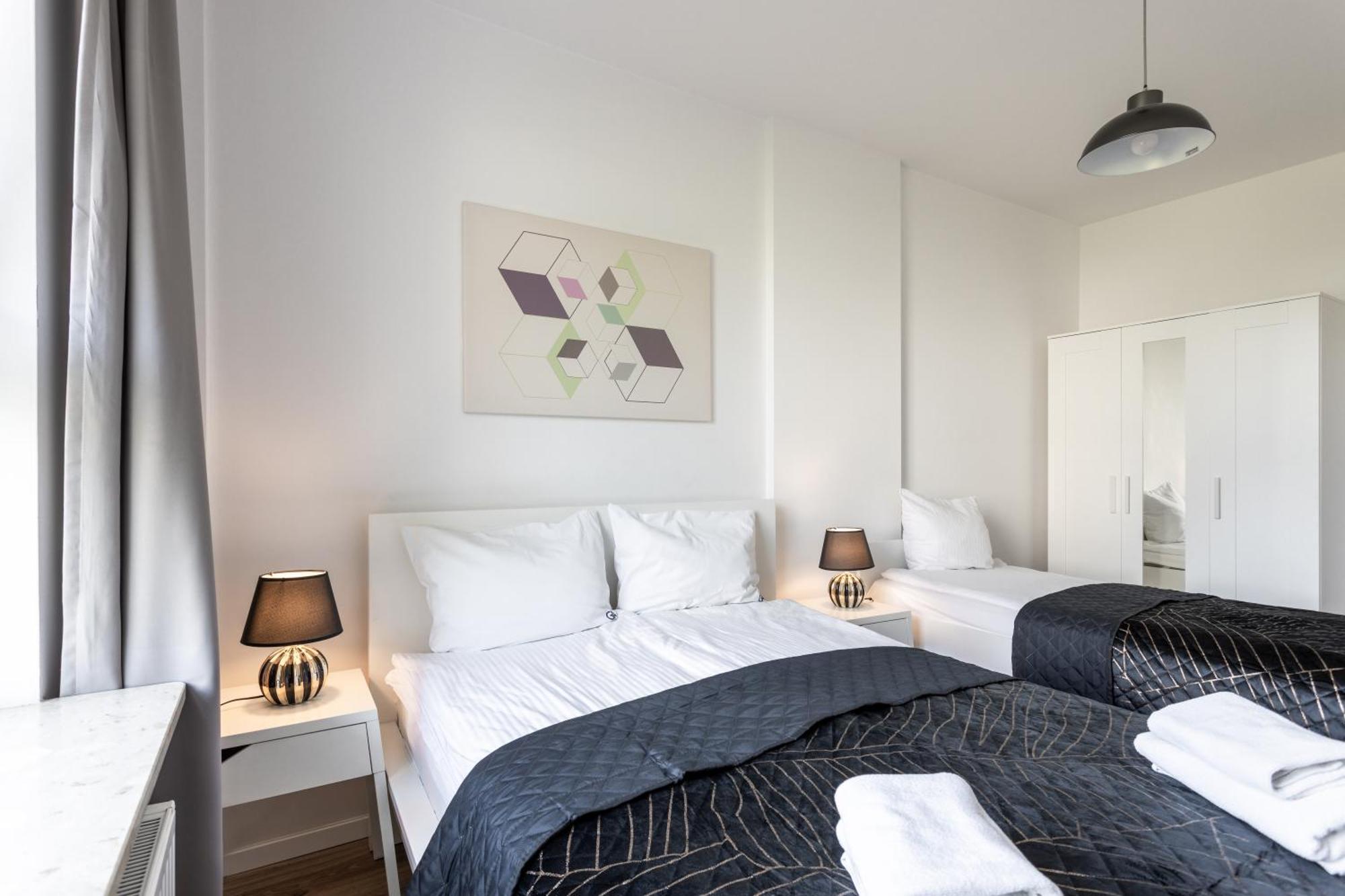 Urban Chic - Pereca - Rondo Onz - Luxury Warsaw Stays - 14 People מראה חיצוני תמונה