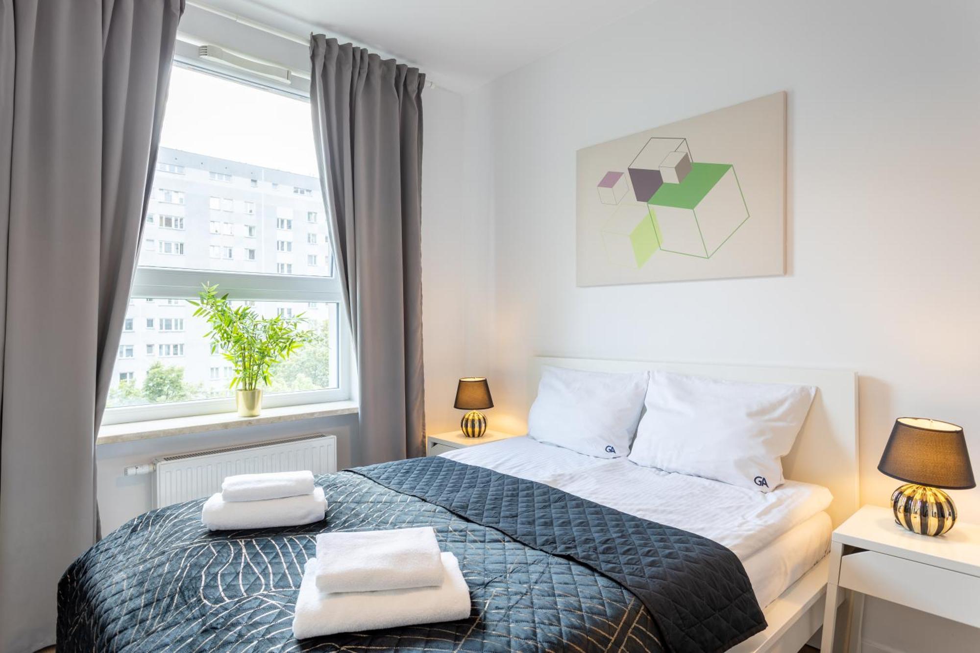 Urban Chic - Pereca - Rondo Onz - Luxury Warsaw Stays - 14 People מראה חיצוני תמונה